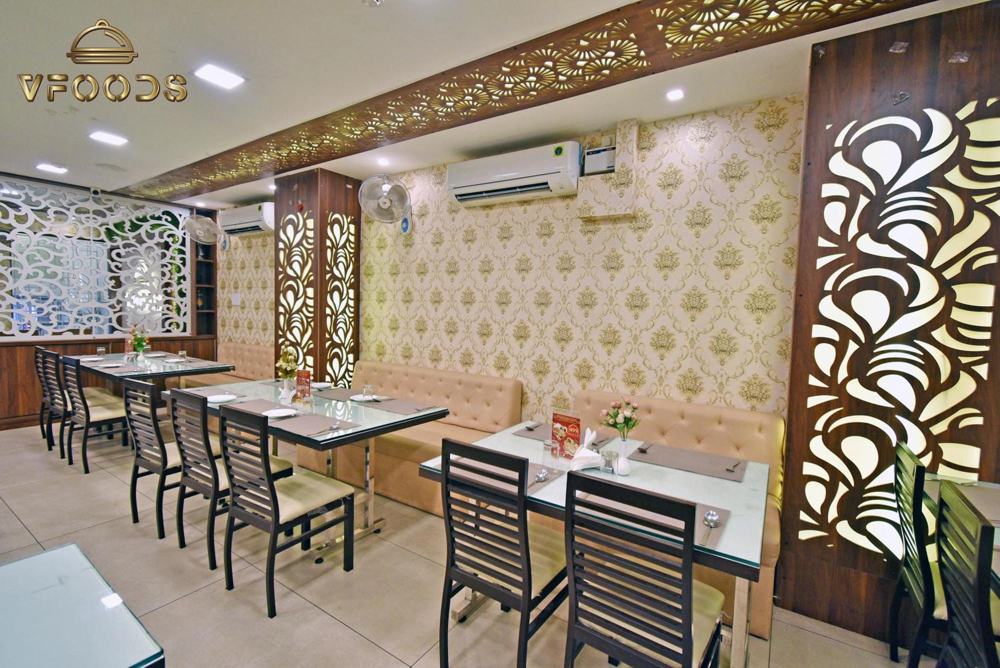 Hotel VI Park - City Centre Pondicherry Bagian luar foto
